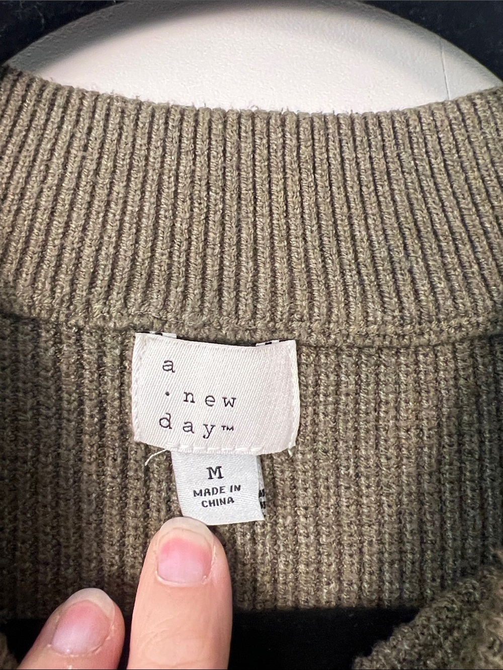A New Day Ribbed Sweater Vest XL Olive Mock Neck Minimalist EUC - Picture 2 of 3